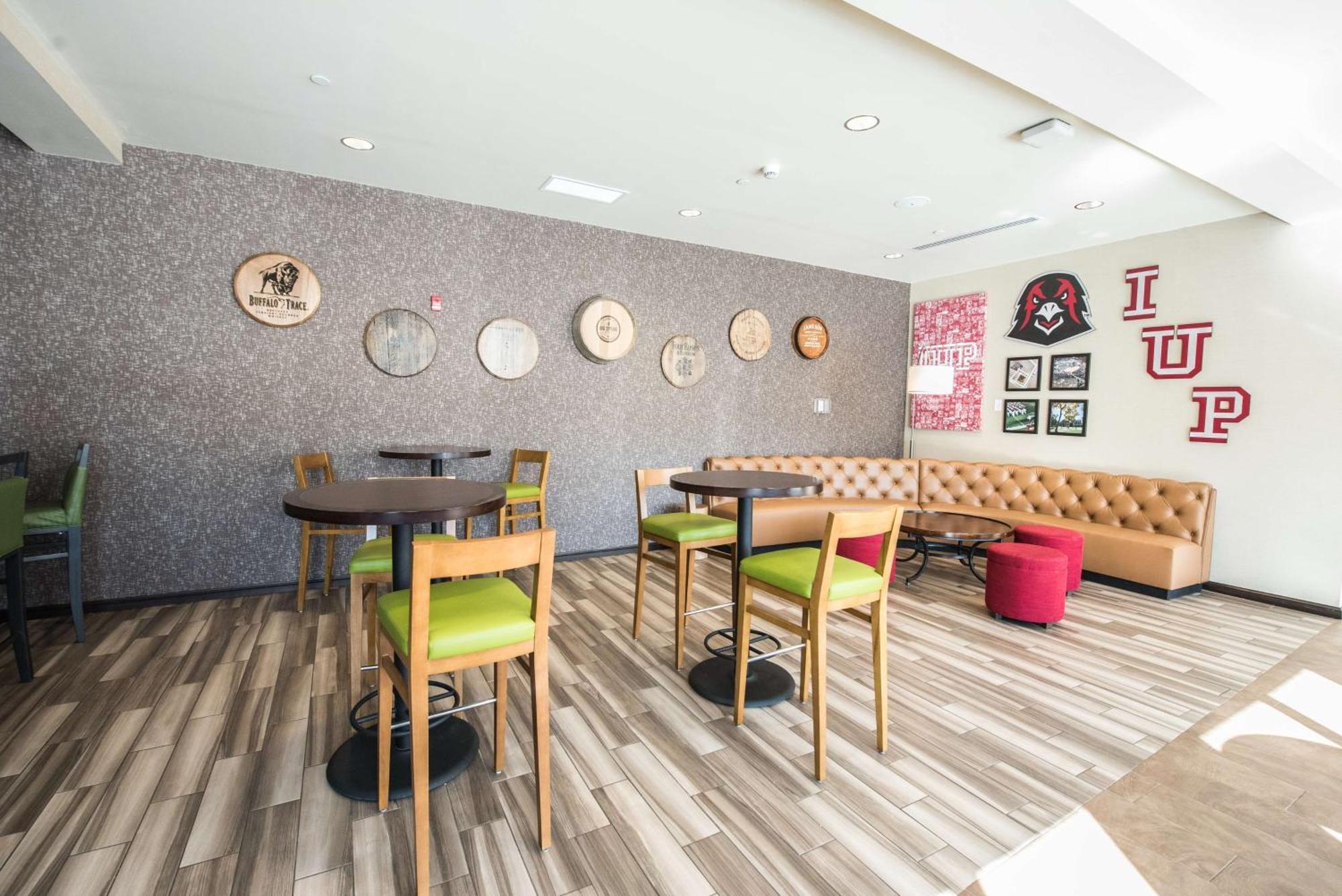 Hilton Garden Inn Indiana At Iup Zewnętrze zdjęcie